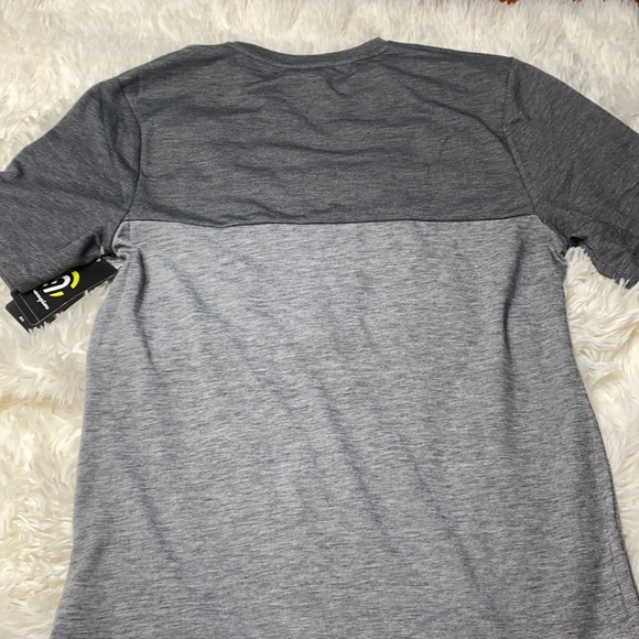 Champion Gray Duo Dry Breathable Odor Control Tee Men’s Size Small - Picture 9 of 12
